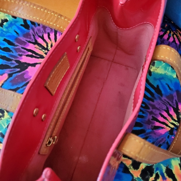 SOLD  Authentic Louis Vuitton Pink Vernis Handbag - Picture 14 of 14